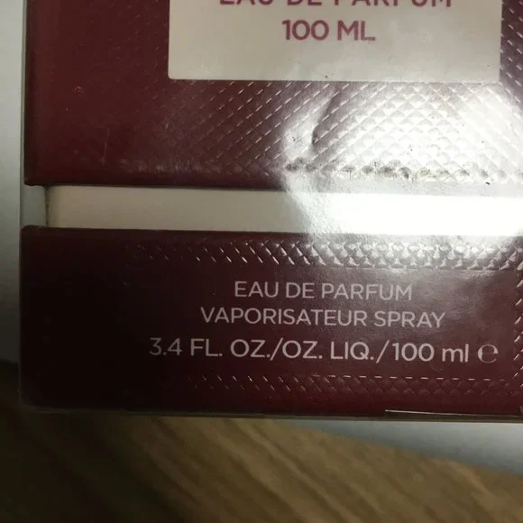 Tom Ford EDP LOST CHERRY 3.4 FL.OZ - Picture 2 of 4